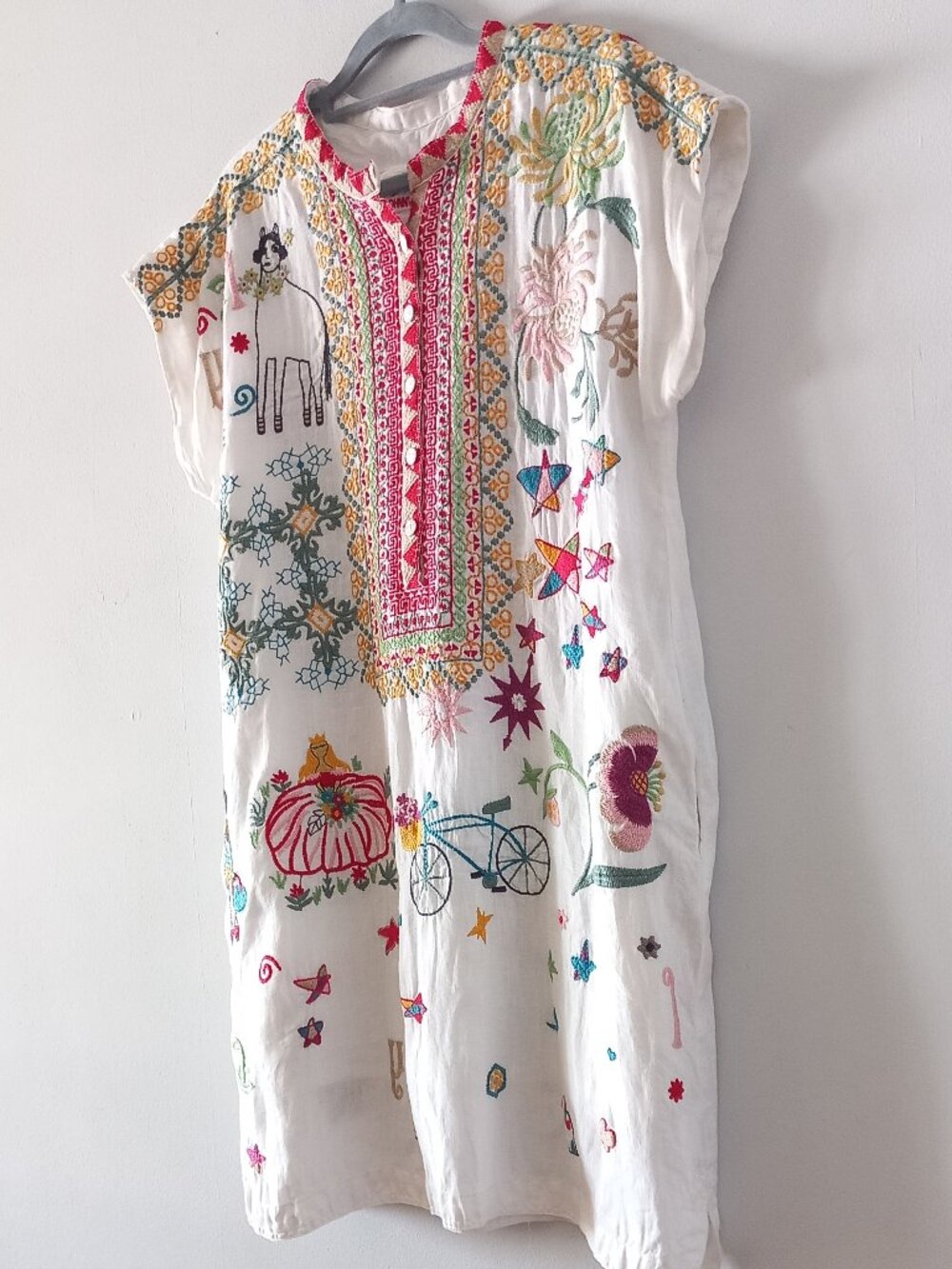JOHNNY WAS embroidered linen mini dress tunic - Picture 2 of 15